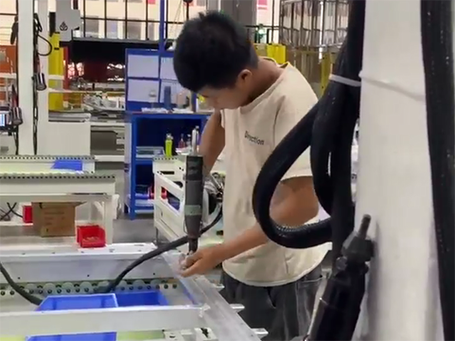 手持式拉铆螺母枪过程监控